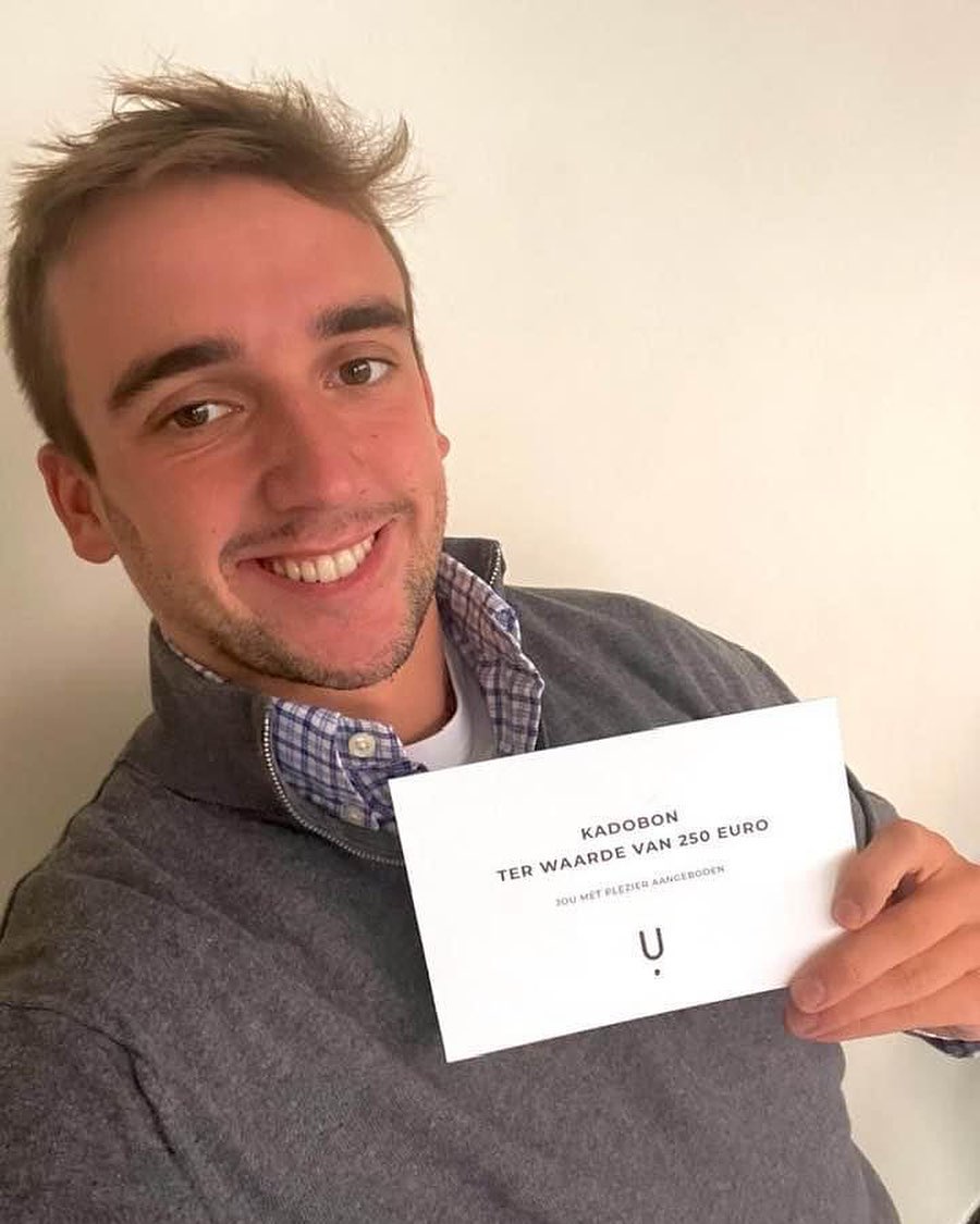 Arthur Naessens, dankjewel om jouw kameraad naar ons door te sturen! We schenken jou met plezier, om