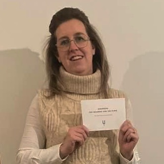 Sanne, dankjewel om ons een goeie kandidate door te geven die via Uma kon opstarten . Geniet van jou