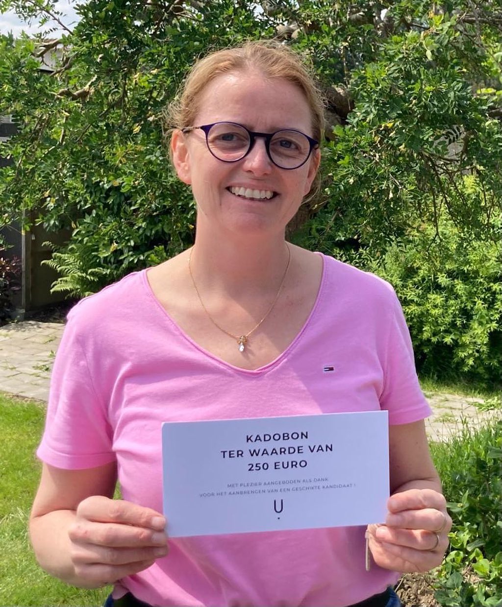 Heidi, dankjewel om ons een goeie kandidaat door te geven die via Uma kon opstarten . Geniet van jou