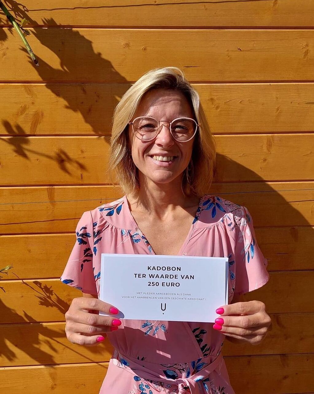 Silvie Hoornaert, dankjewel om ons een goeie kandidate door te geven die via Uma kon opstarten . Gen